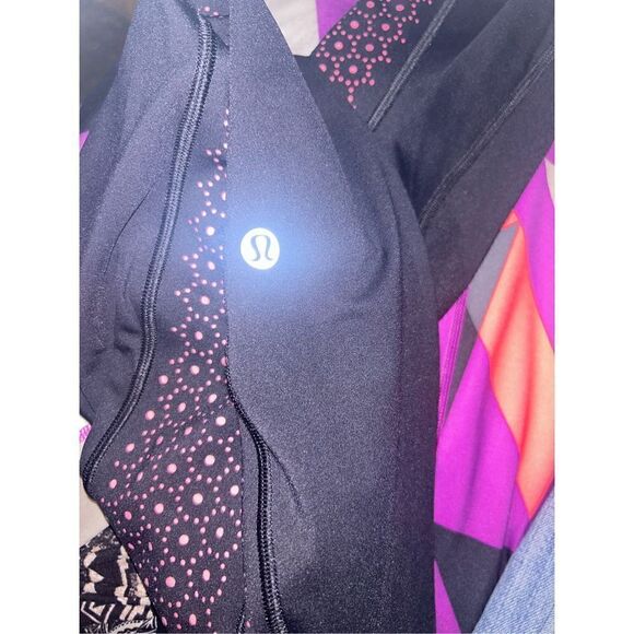 Lululemon Color Me Quick 7/8 tights size 6 - Picture 10 of 10